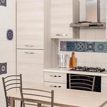 Spagno Li's House * Naples